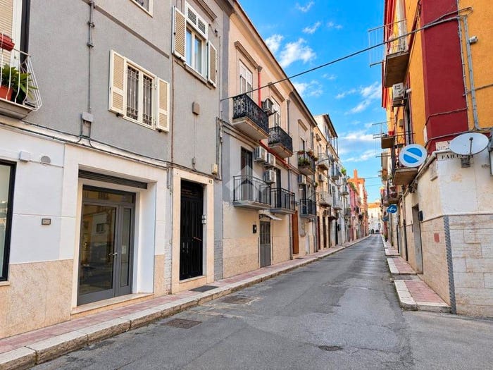 Appartamento trilocale in vendita in Via Nicola Parisi, Quartieri Settecenteschi, Foggia