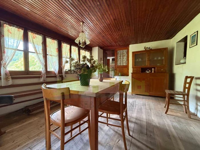 Casa quadrilocale in vendita in frazione montata, Piode