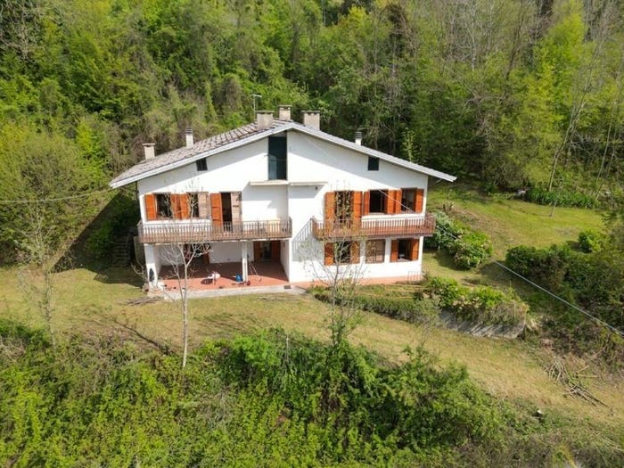 Casa con 6 locali in vendita in Via Santa Caterina, Altissimo