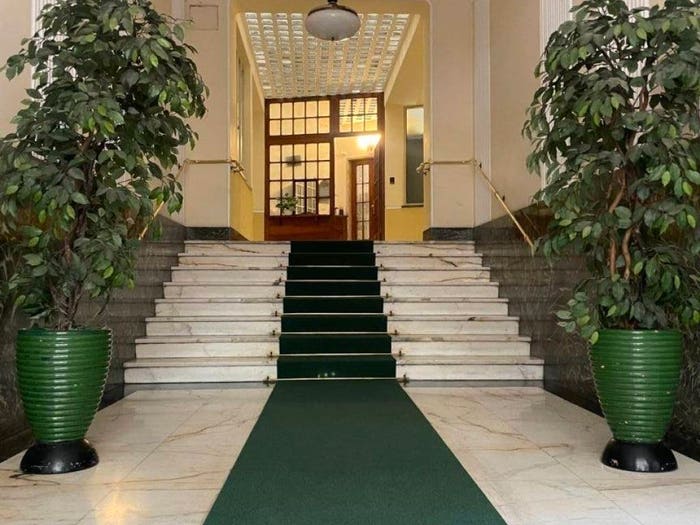 Appartamento quadrilocale in vendita in Via Cesare Battisti, Albaro, Genova