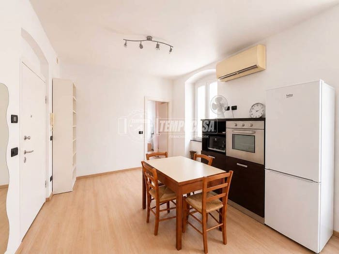 Appartamento trilocale in vendita in Via Teresio Mario Canepari, Certosa, Genova