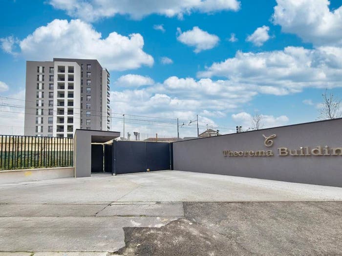 Appartamento bilocale in vendita in Via Giampietro Lucini, Maggiolina, Milano
