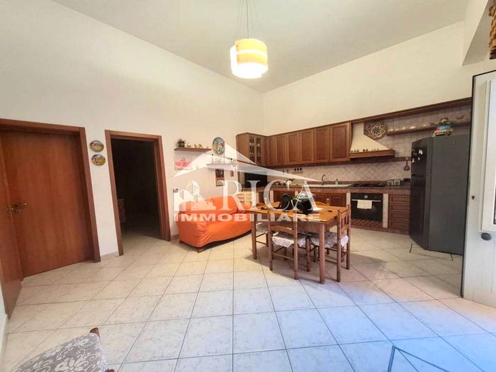 Casa con 6 locali in vendita in Corso San Francesco di Paola, Centro, Alcamo