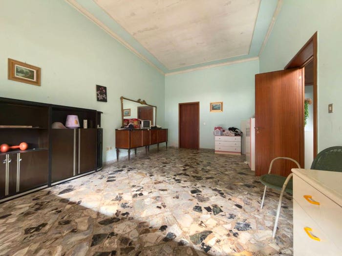 Casa con 5 locali in vendita in Via Vito Domenico e Michele Palumbo, Calimera