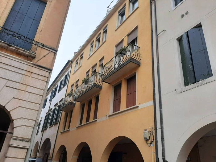 Appartamento con 6 locali in vendita in Piazza Capitaniato, Piazze Duomo, Padova