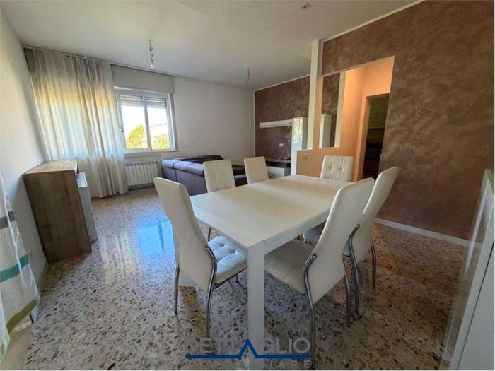 Appartamento con 6 locali in vendita in Via Nazario Sauro, Mirano Paese, Mirano