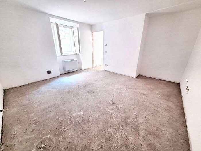 Appartamento quadrilocale in vendita in Via Bonda N, Centro Storico, Ancona