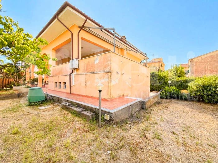 Casa con 6 locali in vendita in Marina Di Campo, Campo nell'Elba