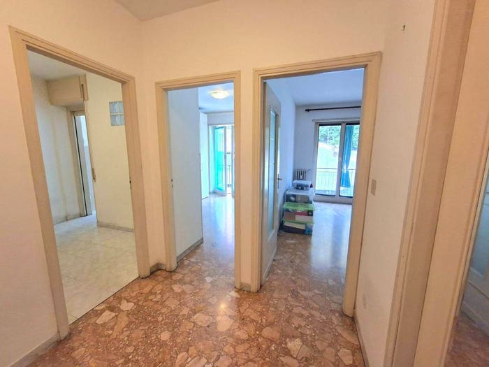 Appartamento trilocale in vendita in Via Pietro Agosti, Corso degli Inglesi, Sanremo