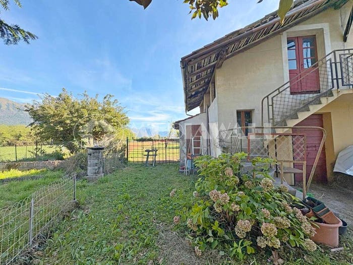 Casa con 6 locali in vendita in Aviano Castello, Aviano