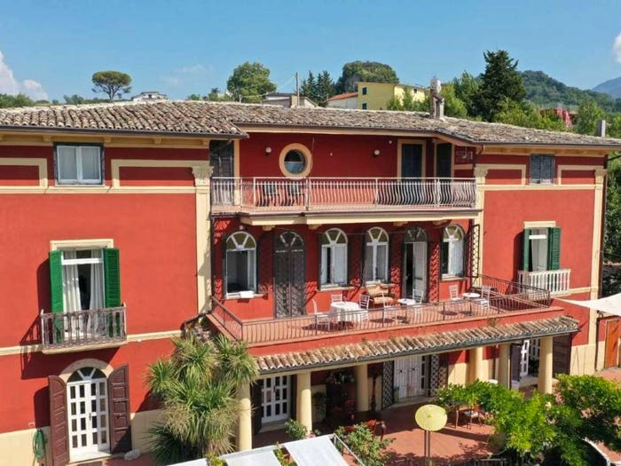 Casa con 6 locali in vendita in via Miranda già via Campi, Centro, Roccabascerana