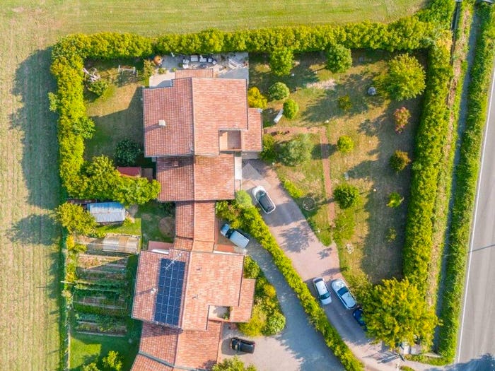 Casa con 5 locali in vendita in Via Vialato, Cadelbosco di Sopra