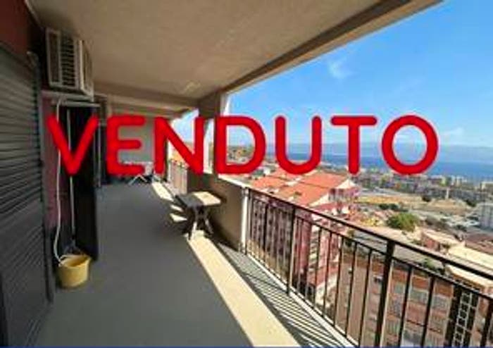 Appartamento trilocale in vendita in Via Comunale Santa Lucia, Santa Lucia San Filippo, Messina