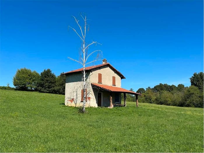 Casa trilocale in vendita in Mezzomerico