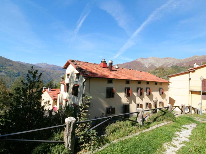 Casa con 6 locali in vendita in Abetone Cutigliano