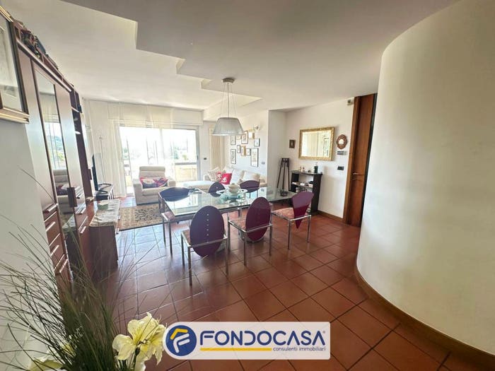 Appartamento quadrilocale in vendita in VIA COLA D'AMATRICE, Ascoli Piceno