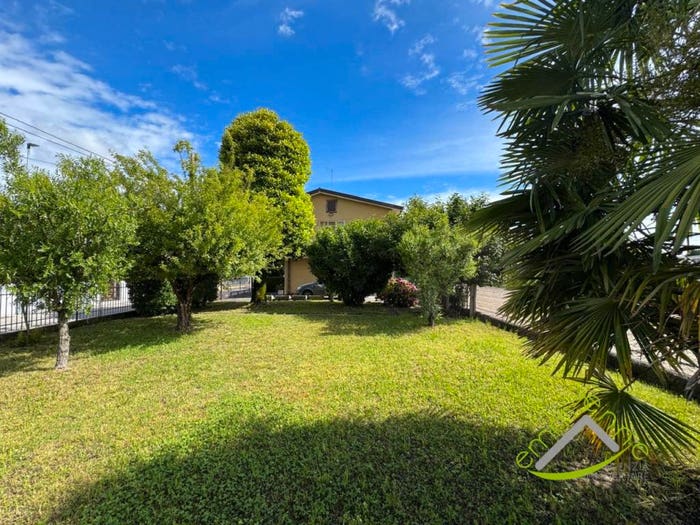 Casa con 6 locali in vendita in Via Pellestrina, Oriago, Mira
