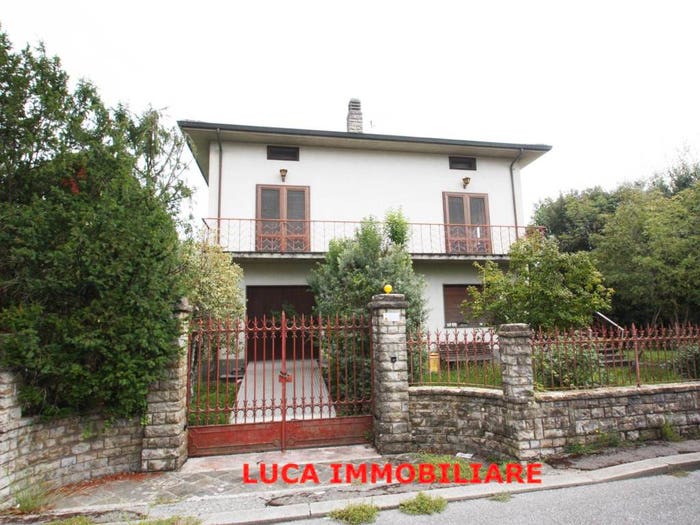 Casa con 6 locali in vendita in Via Terra Rossa Fonda, Borgo A Buggiano, Buggiano