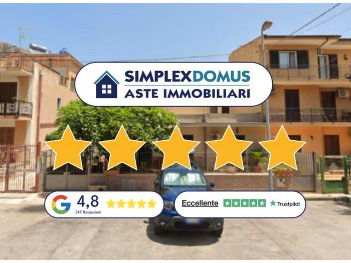 Appartamento con 6 locali in vendita in Via Giuseppe Silvestri, Tommaso Natale, Palermo
