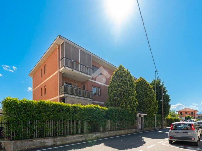 Appartamento quadrilocale in vendita in Via Costa, Mappano