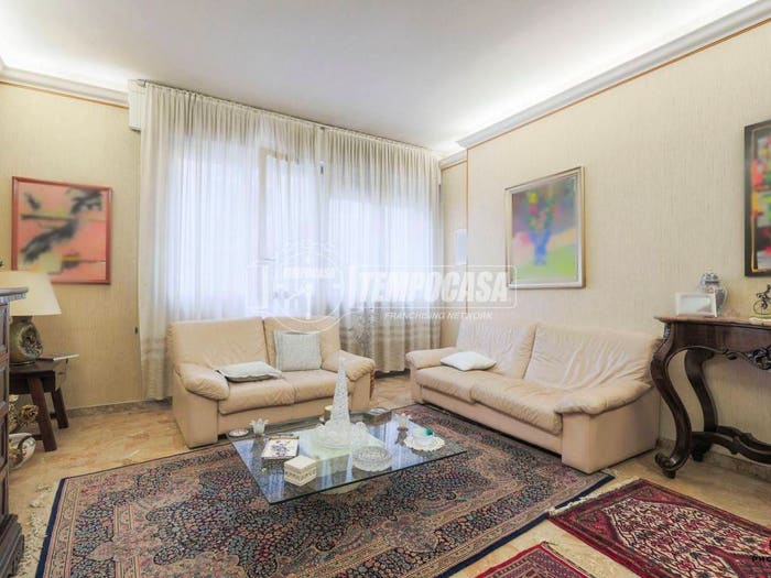 Appartamento con 6 locali in vendita in Via Edo Bertaccini, Spazzoli Medaglie D'Oro, Forlì