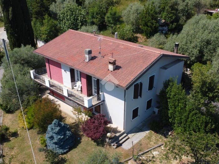 Casa quadrilocale in vendita in Via Sacca, Centro, Nave
