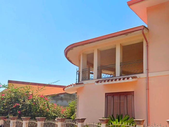Casa con 6 locali in vendita in Via Iglesias, San Sperate