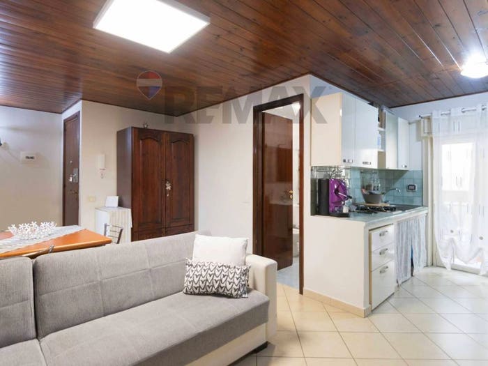 Casa quadrilocale in vendita in Via Andrea Doria, Centro, Gravina di Catania