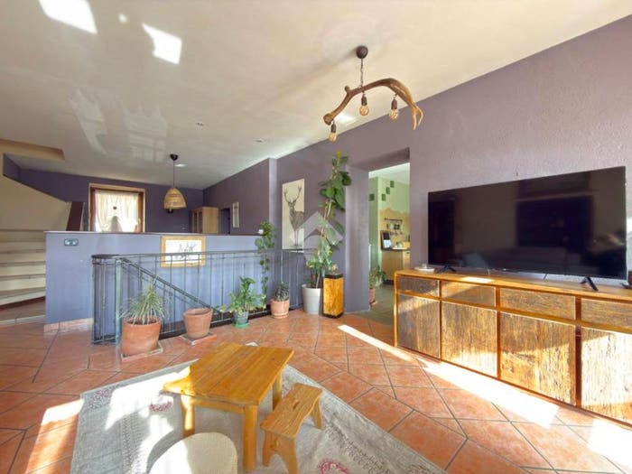 Casa con 6 locali in vendita in Borgata selvaggio sopra, Centro, Giaveno