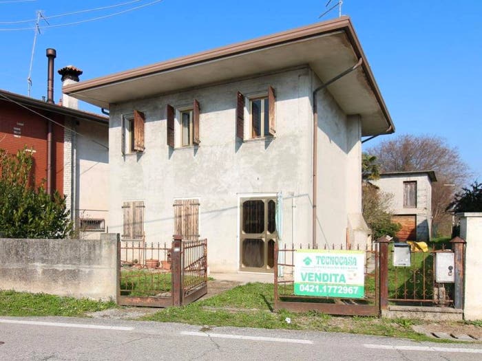 Casa trilocale in vendita in Via D Manin, Centro, Concordia Sagittaria