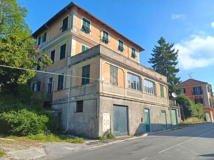 Appartamento quadrilocale in vendita in Via XXV aprile, Passo Dei Giovi, Mignanego