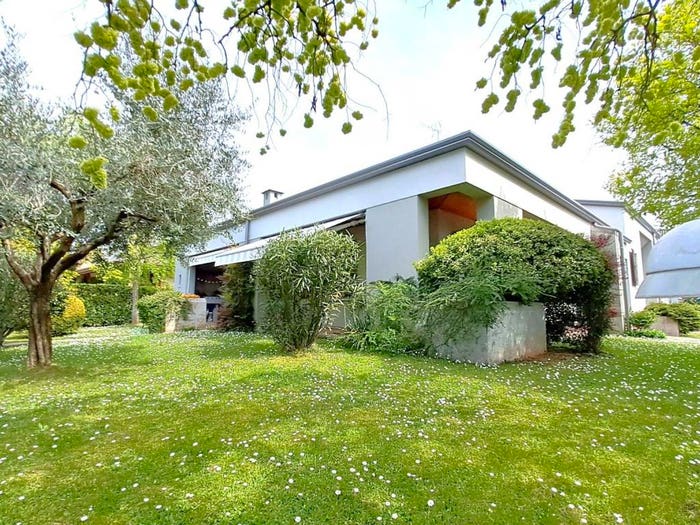 Casa con 6 locali in vendita in Via Dante, Passons, Pasian di Prato