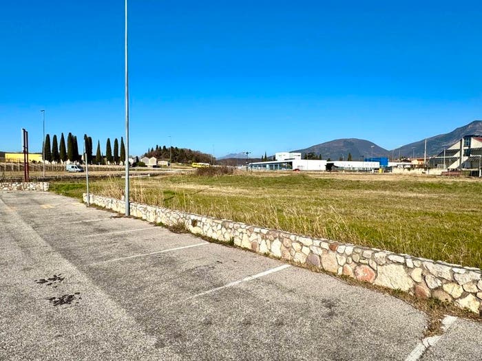 Casa con 5 locali in vendita in Via Brol, Rivoli Veronese