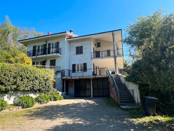 Casa con 6 locali in vendita in Via Provinciale, Quagliuzzo