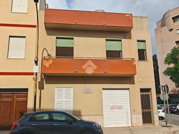 Casa con 6 locali in vendita in Via la Russa Giuseppe, Casa Santa, Erice