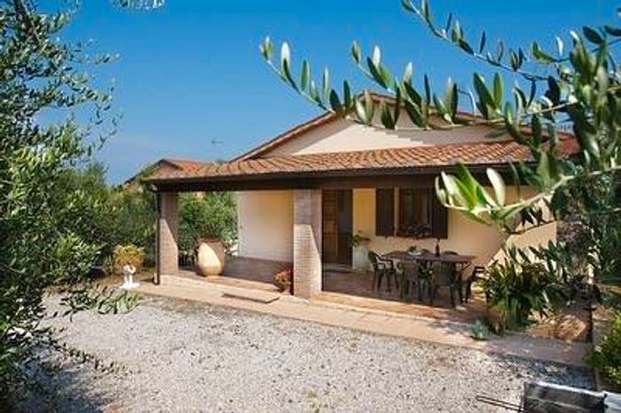 Casa con 5 locali in vendita in Via del Paratino, Cecina Centro, Cecina