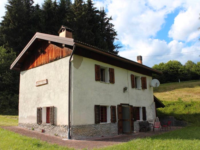 Casa con 6 locali in vendita in Via Masi di Sopra, Cinte Tesino
