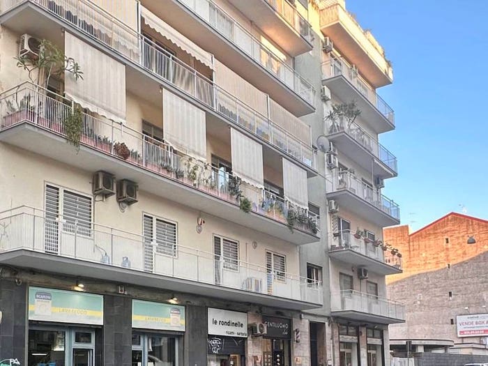 Appartamento con 6 locali in vendita in Via Palmanova, Corso Italia Europa, Catania