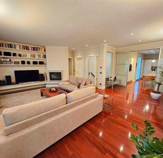Casa con 6 locali in vendita in San Biagio, Ravenna