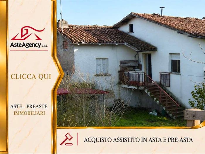 Appartamento quadrilocale in vendita in Via Papa Giovanni Paolo II, Centro, Serra Sant'Abbondio