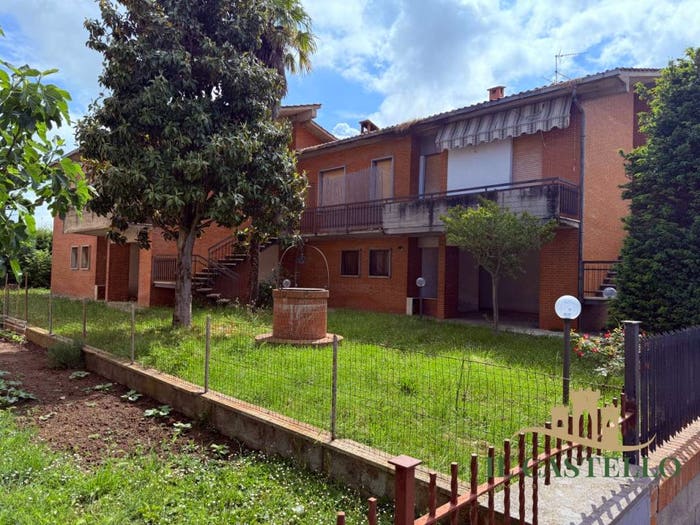 Casa con 6 locali in vendita in Via Como, Montepulciano Stazione, Montepulciano
