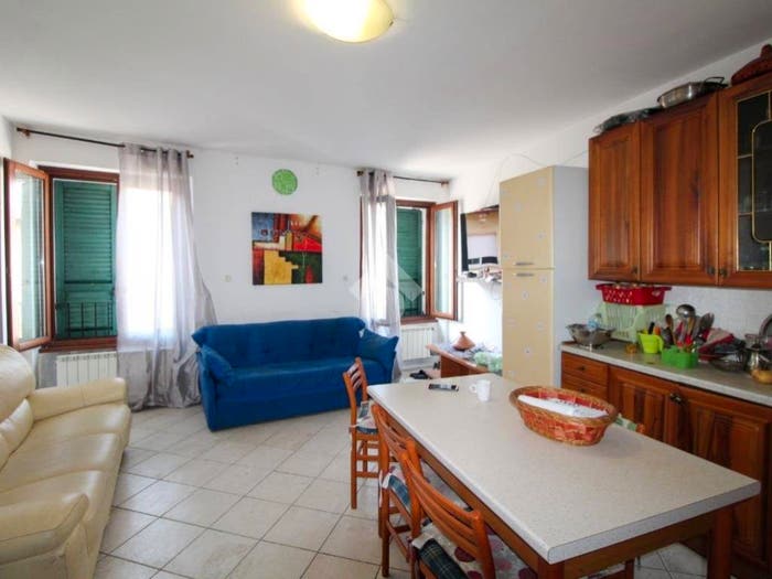 Appartamento trilocale in vendita in Via xxiv maggio, Centro, Ghedi