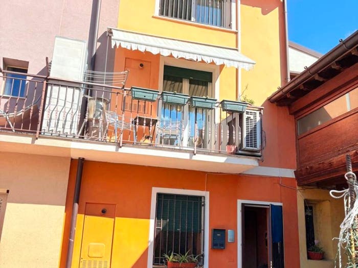Appartamento trilocale in vendita in Centro, Nave