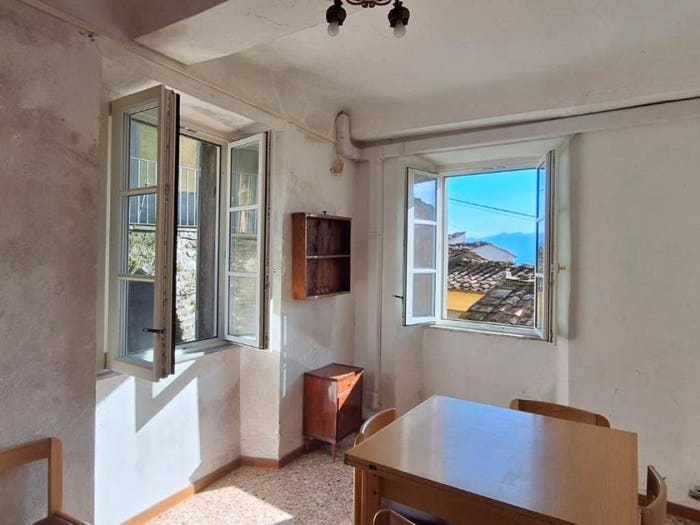 Casa con 5 locali in vendita in Cune, Borgo a Mozzano
