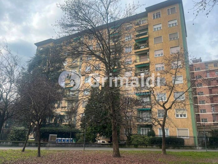 Appartamento quadrilocale in vendita in Via Capecelatro, San Siro, Milano