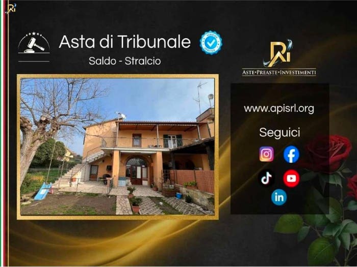 Appartamento con 6 locali in vendita in VIA SAN MICHELE, Stimigliano Scalo, Stimigliano