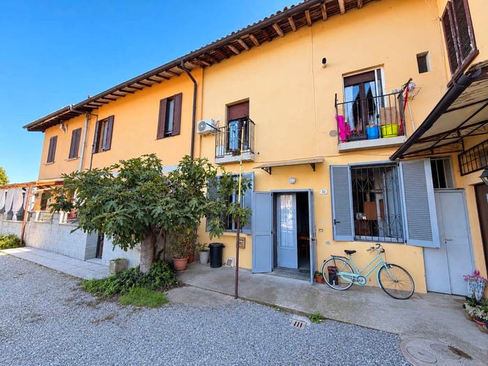 Appartamento trilocale in vendita in Via Roma, Centro, Caselle Lurani