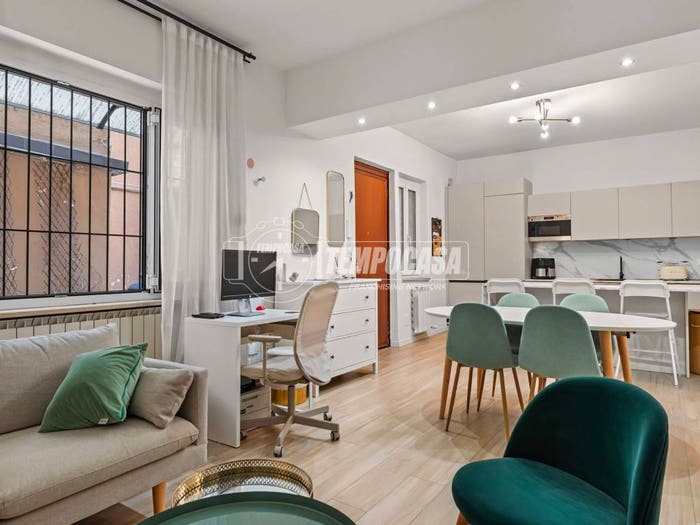 Appartamento trilocale in vendita in Via LUIGI RESNATI B, Martini Insubria, Milano