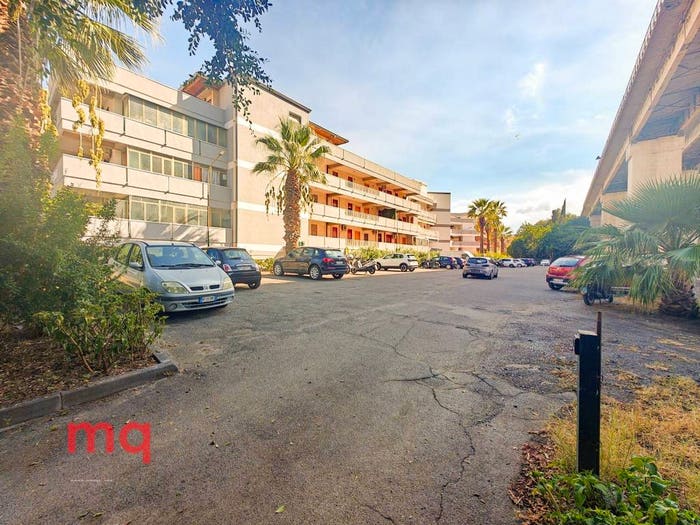 Appartamento trilocale in vendita in Via Mario Arrigo, Letojanni