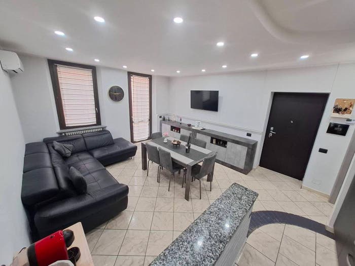 Appartamento quadrilocale in vendita in Via Novembre, Cirimido